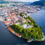 Reisen Aktuell Norwegen Rundreise Bergen Luftansicht Reisen Aktuell Norwegen Rundreise Bergen Luftansicht