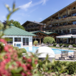 Reisen Aktuell Tirol Alpbachtal Hotel Pirchnerhof Von Außen Reisen Aktuell Tirol Alpbachtal Hotel Pirchnerhof Von Außen