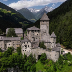 Reisen Aktuell Trentino Alpin Royal Wellness Refugium Resort Burg Taufers Reisen Aktuell Trentino Alpin Royal Wellness Refugium Resort Burg Taufers